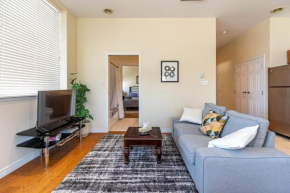 Spacious Downtown Loft #1 with AC